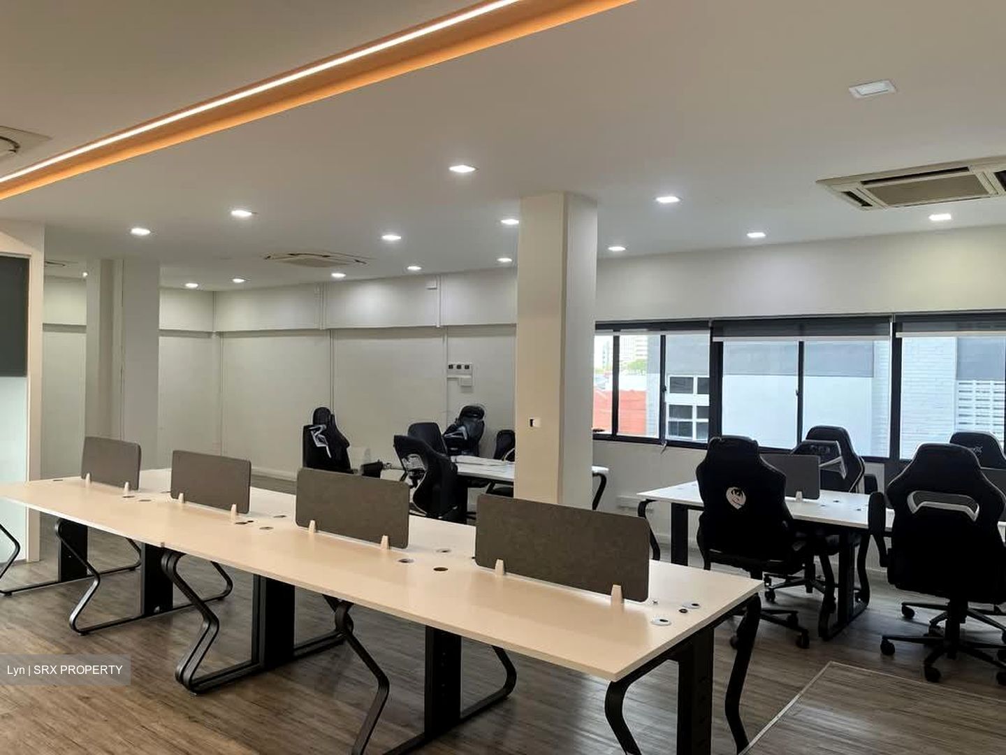 Unipet Building (D13), Office #554602751